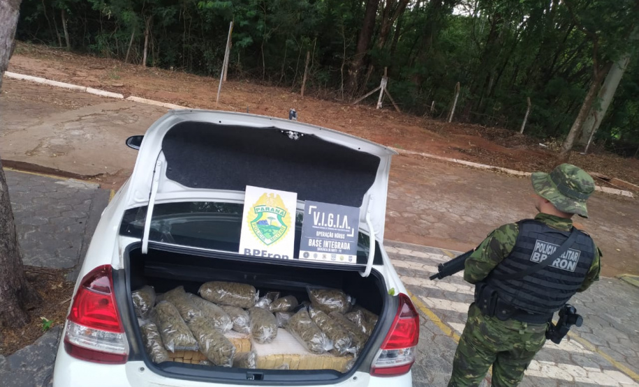 No Oeste do estado, BPFron apreende 14 quilos de Skank e 60 quilos de maconha durante a Operação Hórus