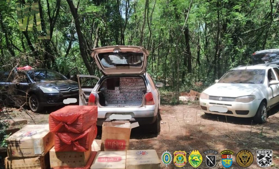 Em Guaíra, BPFron e PF apreendem cinco veículos e encontraram depósito de cigarros contrabandeados durante a Operação Hórus