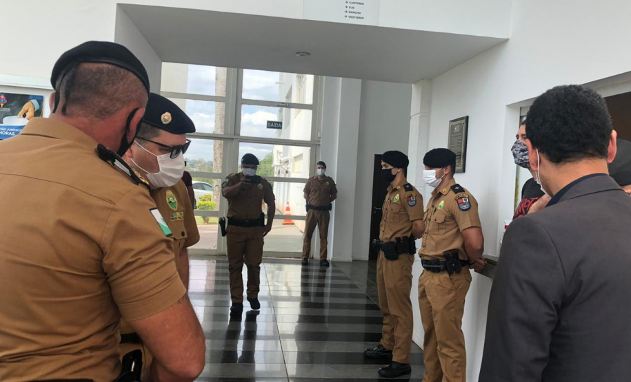 Secretário da Segurança Pública faz visita técnica em unidades da PM e Corpo de Bombeiros em Londrina