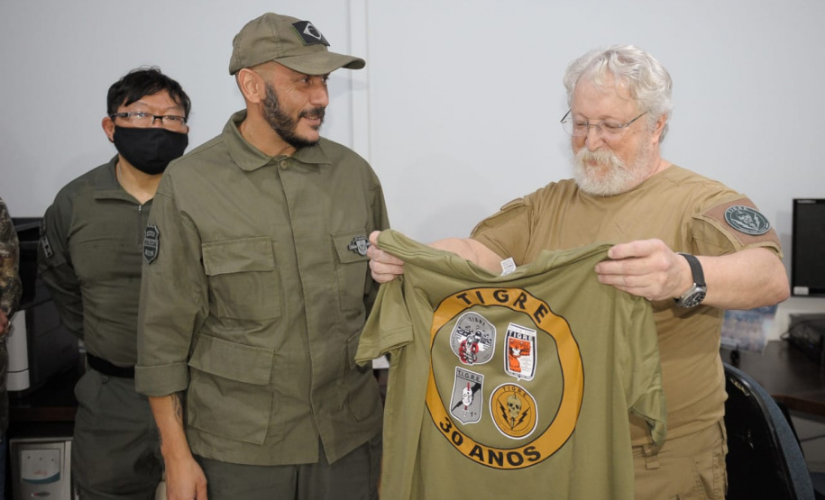 Polícia Civil homenageia fundador do grupo Tigre