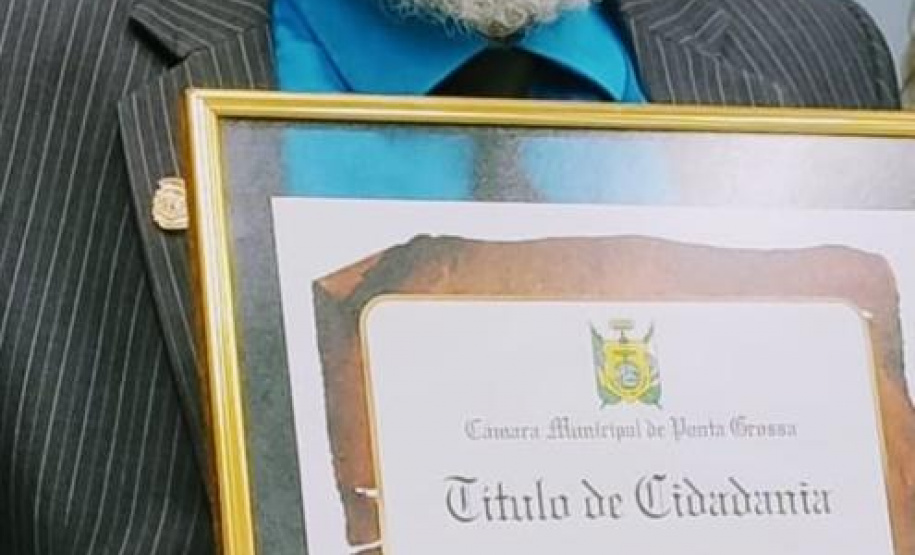 Delegado recebe título de Cidadão Honorário na cidade de Ponta Grossa
