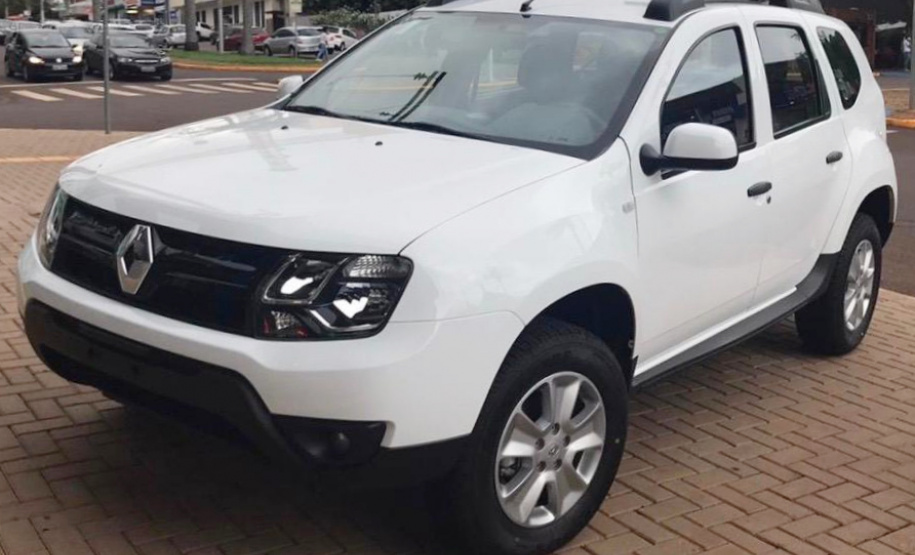 PCPR recebe doações para o Instituto de Identificação de Toledo