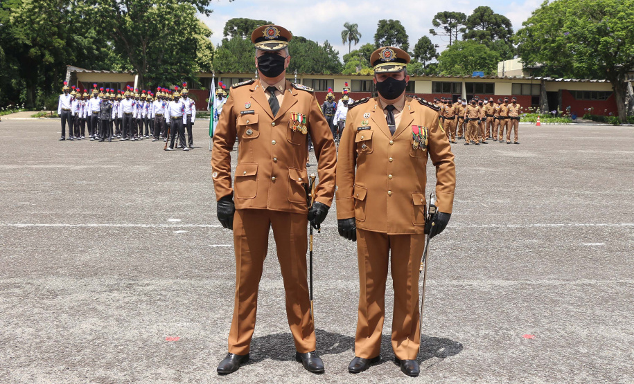 Durante solenidade, a Academia Policial Militar do Guatupê recebe novo Comandante em São José dos Pinhais, na RMC