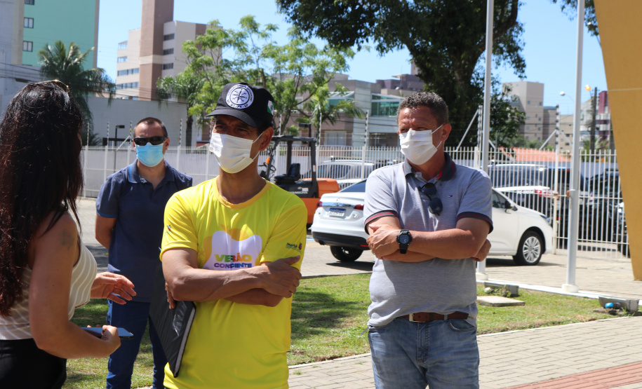 Litoral do PR recebe visita do coordenador Estadual do Verão Consciente no primeiro dia de operação