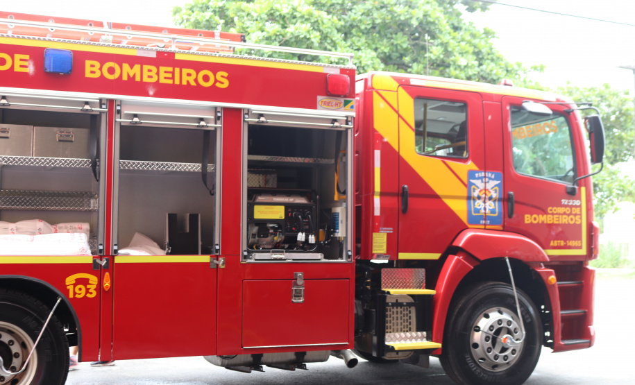Caminhão moderno é entregue ao Corpo de Bombeiros de Matinhos, no litoral do Paraná