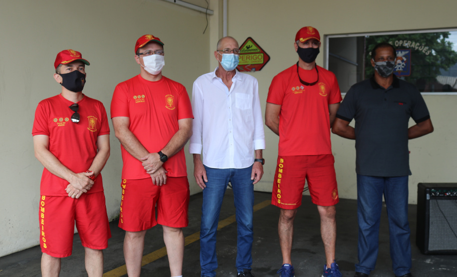 Caminhão moderno é entregue ao Corpo de Bombeiros de Matinhos, no litoral do Paraná