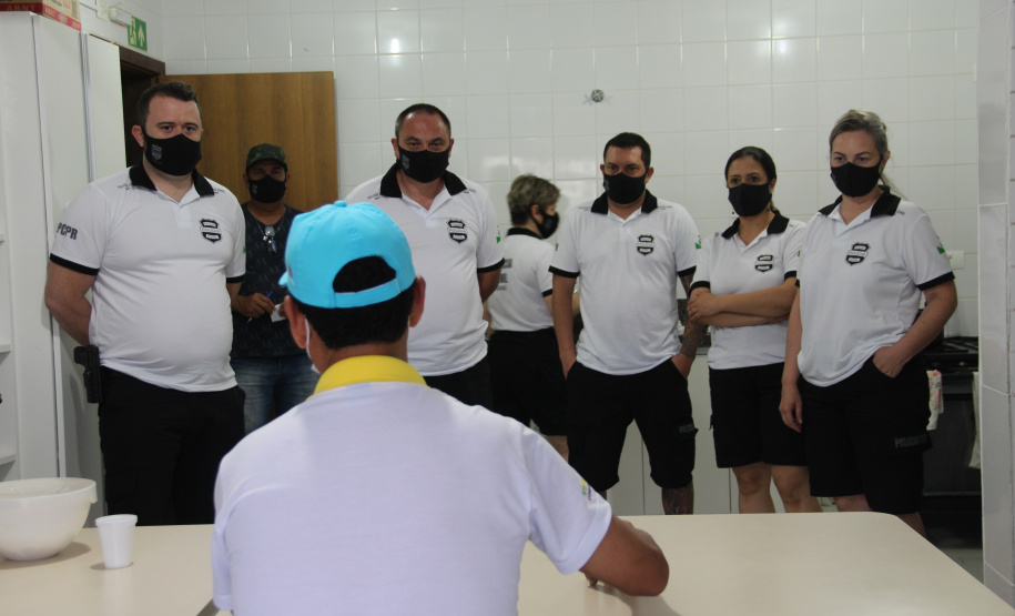 Litoral do PR recebe visita do coordenador Estadual do Verão Consciente no segundo domingo de operação