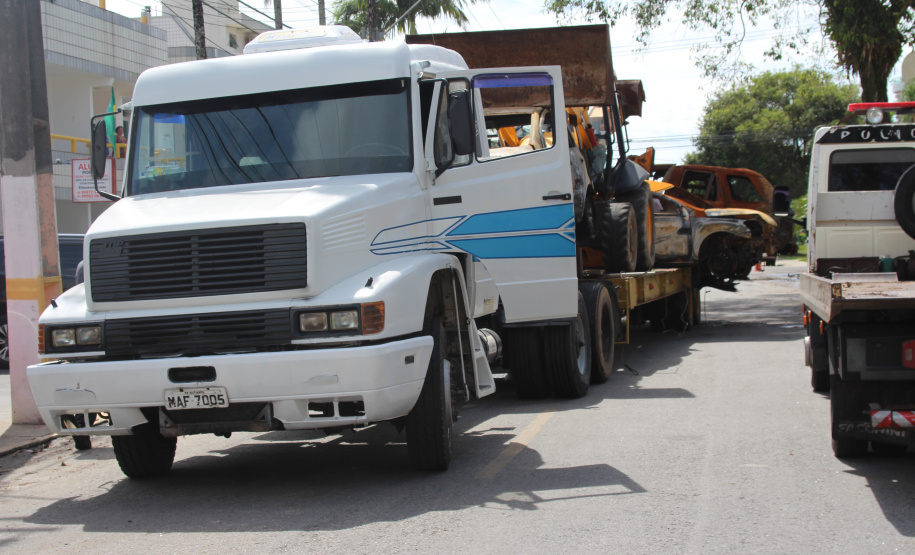Em quatro dias, Segurança Pública retira cerca de 350 veículos de pátios de delegacias do litoral
