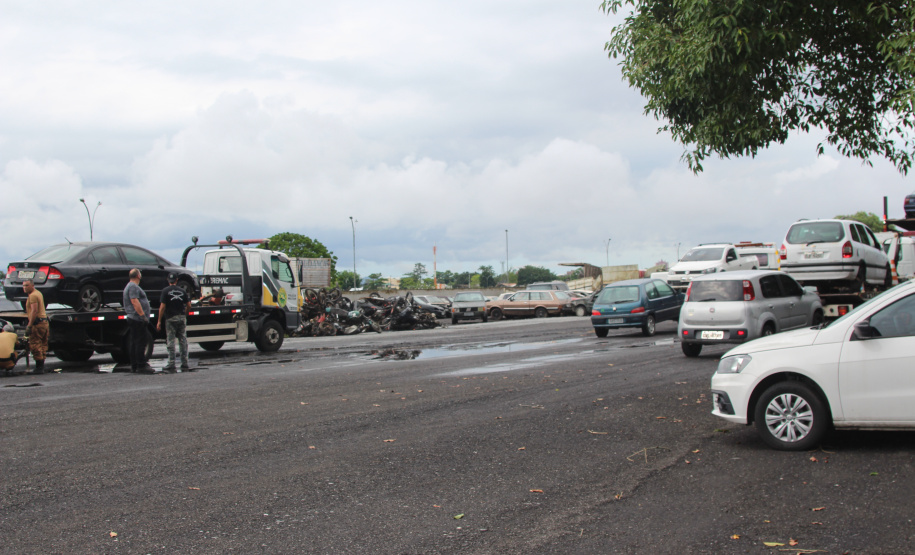 Em quatro dias, Segurança Pública retira cerca de 350 veículos de pátios de delegacias do litoral