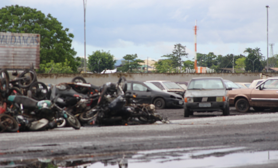 Em quatro dias, Segurança Pública retira cerca de 350 veículos de pátios de delegacias do litoral