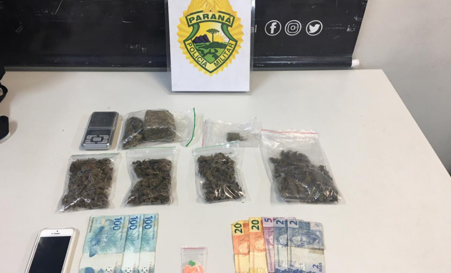 ROCAM encaminha sete pessoas, apreende drogas e recupera roupas roubadas em Curitiba