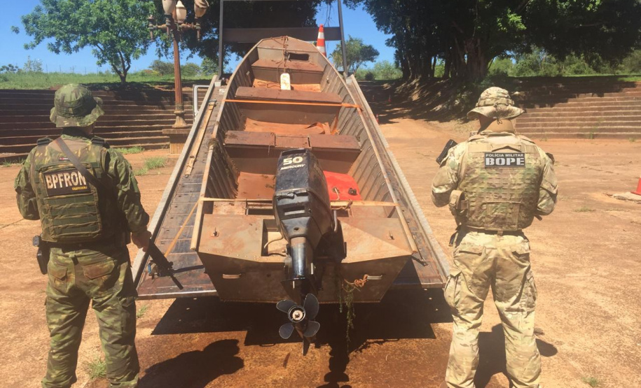 Barco com meia tonelada de agrotóxicos é apreendida em Pato Bragado durante a Operação Hórus