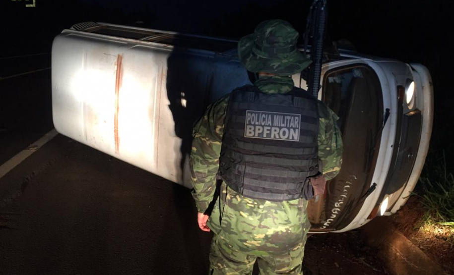 BPFron apreende 5,5 quilos de haxixe e dois veículos carregados com cigarros contrabandeados no Oeste do estado