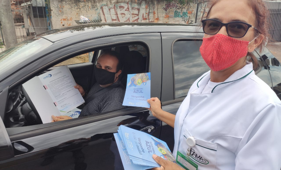 Batalhão de Trânsito da Capital promove blitz educativa no encerramento da campanha Novembro Azul