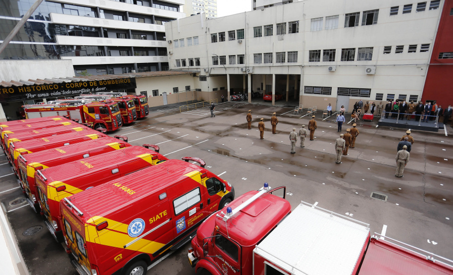 Governador participa da solenidade de troca de comando do Corpo de Bombeiros