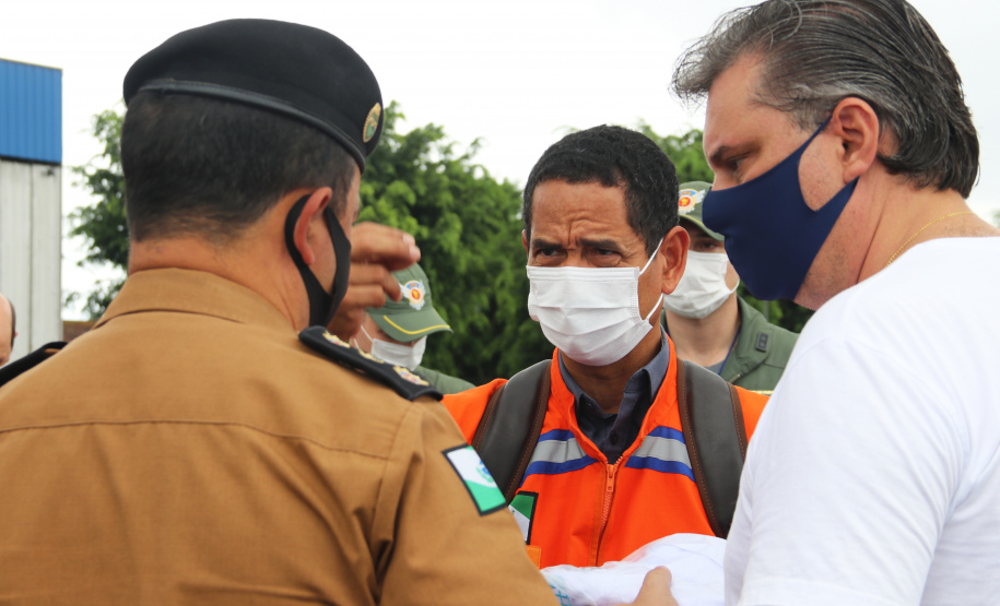 Secretário da Segurança Pública sobrevoa áreas afetadas pelas chuvas no litoral (PR)