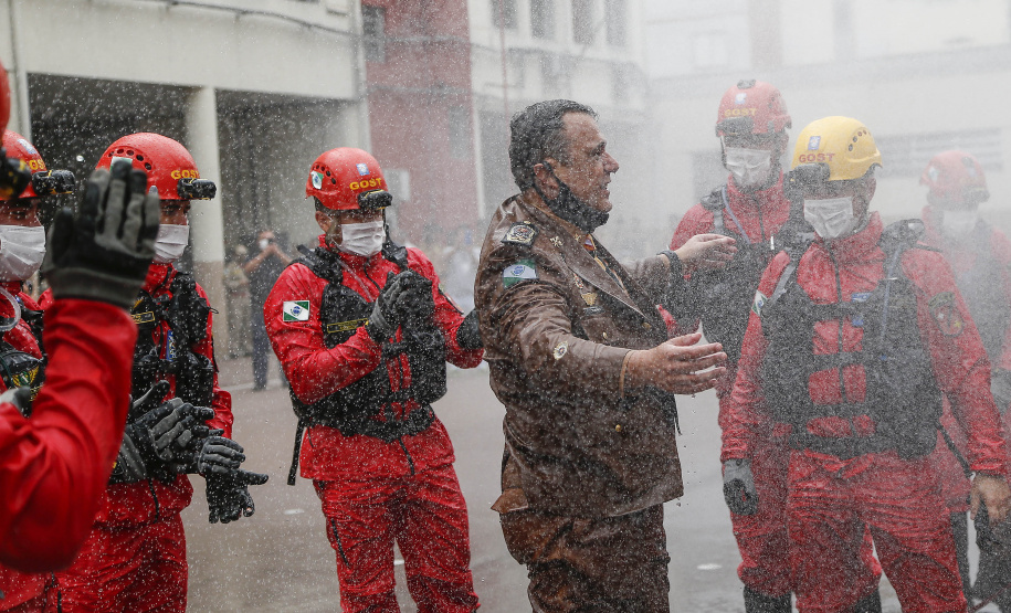 Governador participa da solenidade de troca de comando do Corpo de Bombeiros