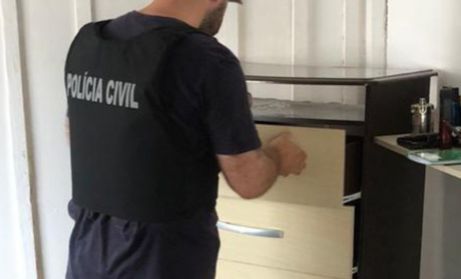 PCPR prende suspeito de roubar e estuprar mulher em Curitiba