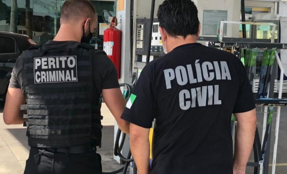 Polícia Civil e Polícia Científica fiscalizam postos de combustíveis da Capital