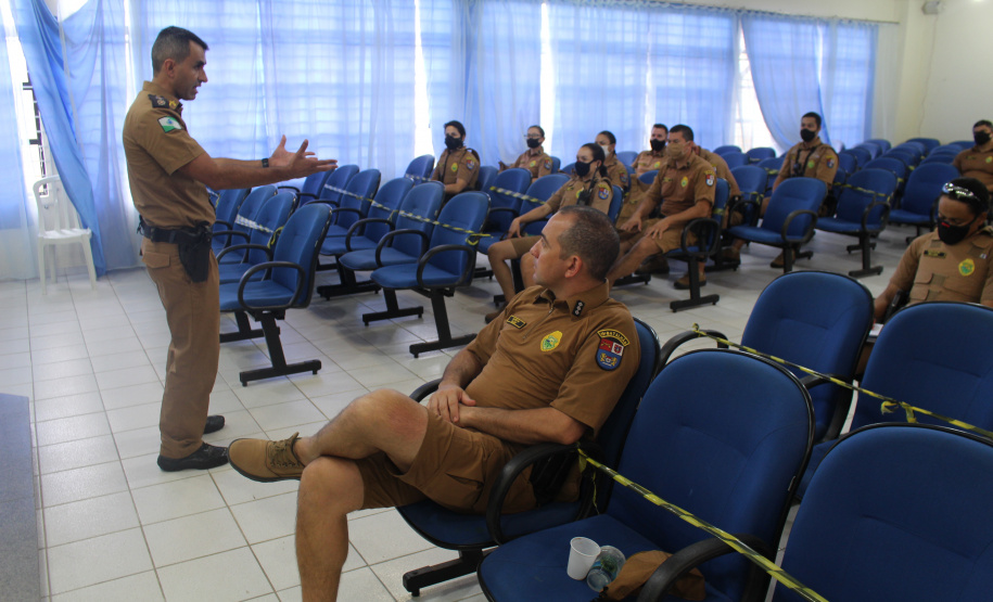 Policiais militares passam por capacitação de ciclopatrulhamento no Litoral