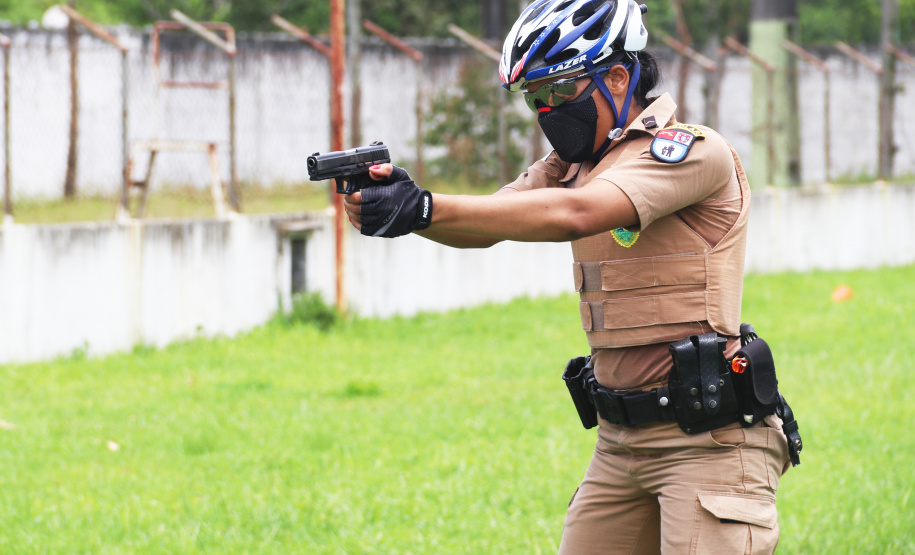 Policiais militares passam por capacitação de ciclopatrulhamento no Litoral