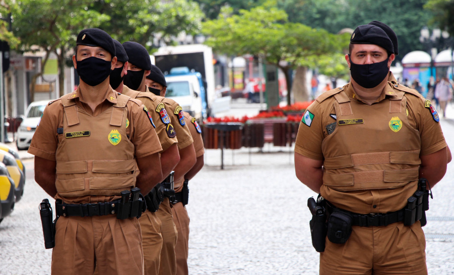 Principais eixos comerciais de Curitiba recebem reforço de policiamento ostensivo