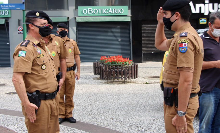 Principais eixos comerciais de Curitiba recebem reforço de policiamento ostensivo