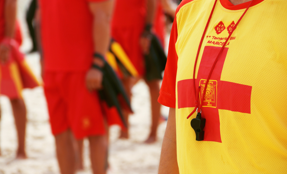 Corpo de Bombeiros forma nova turma de guarda-vidas militares