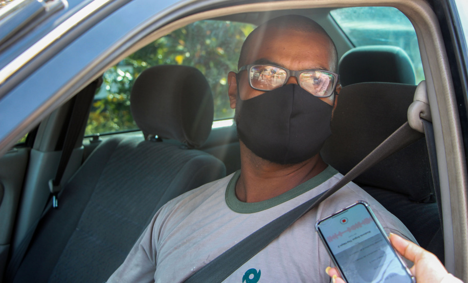 PM faz blitz educativa em Pontal do Paraná e reforça orientações para prevenção do coronavírus e dengue