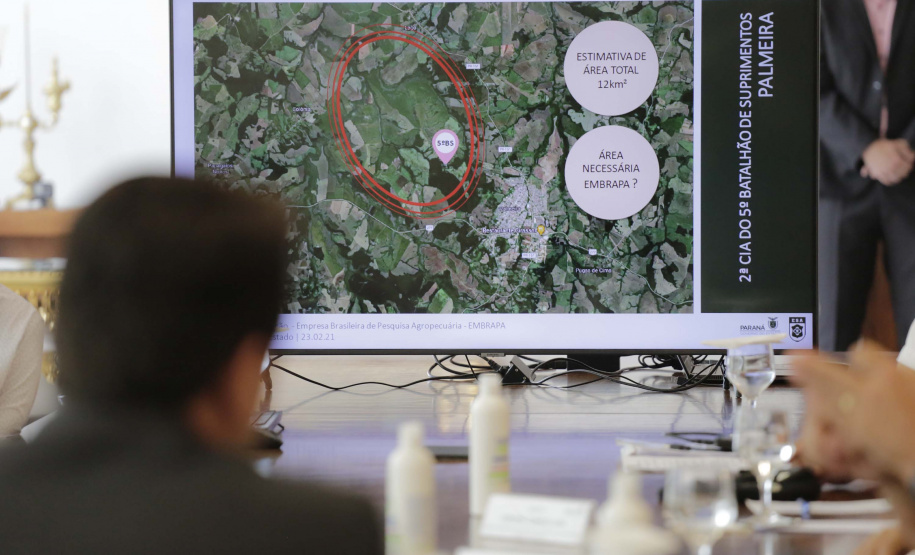 Exército conhece projeto do Paraná para abrigar Escola de Sargentos