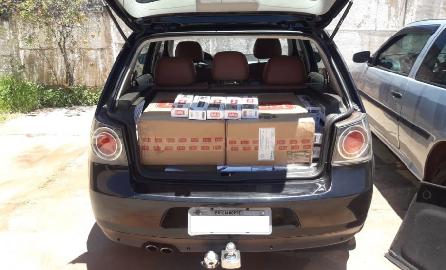 Cinco veículos carregados com cigarros contrabandeados são apreendidos pela PM, em ações separadas, no Noroeste