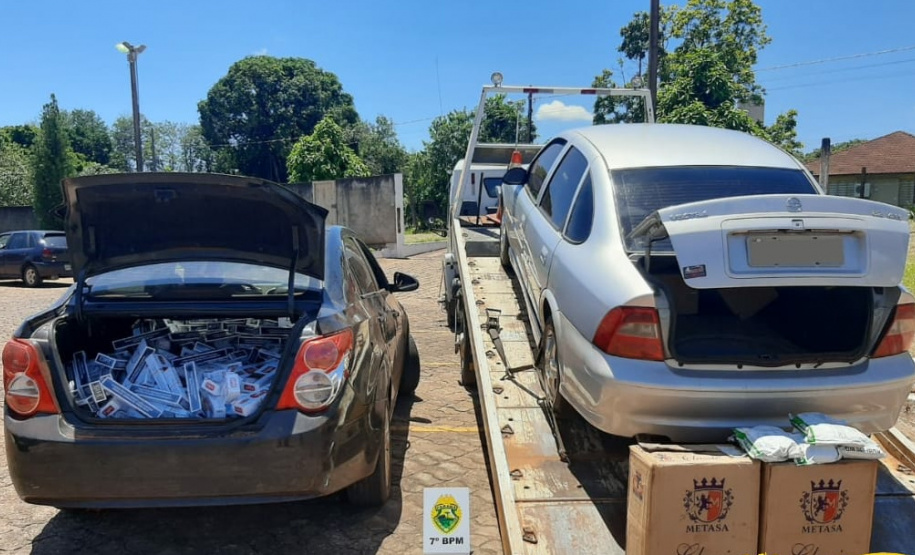 Cinco veículos carregados com cigarros contrabandeados são apreendidos pela PM, em ações separadas, no Noroeste