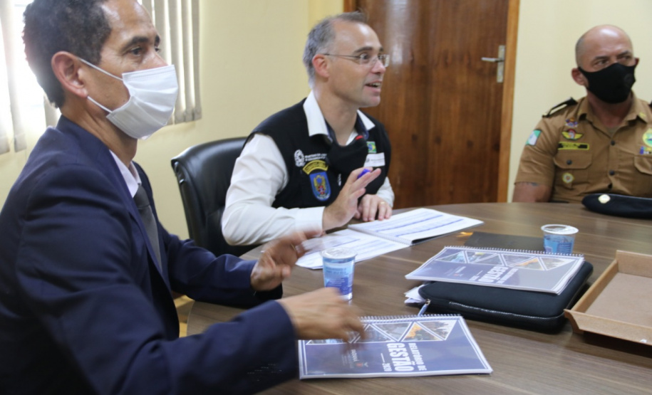Segurança Pública do PR apresenta resultados e projetos ao ministro André Mendonça durante reunião em São José dos Pinhais (PR)
