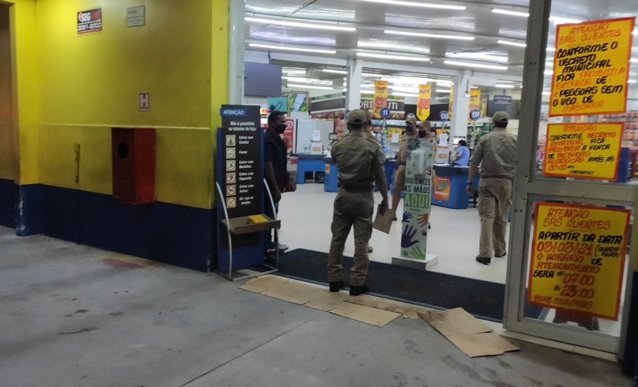 Mais de 4,6 mil estabelecimentos são fiscalizados em oito dias