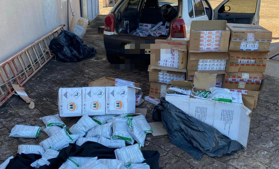 Mais de 100 quilos de veneno e caixas de cigarro contrabandeados são apreendidos em Quarto Centenário, no interior do estado
