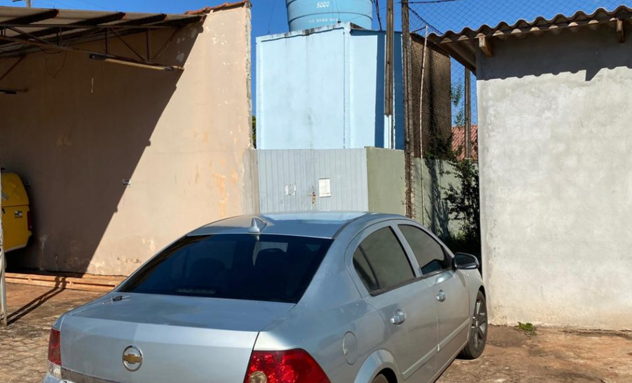 Mais de 100 quilos de veneno e caixas de cigarro contrabandeados são apreendidos em Quarto Centenário, no interior do estado