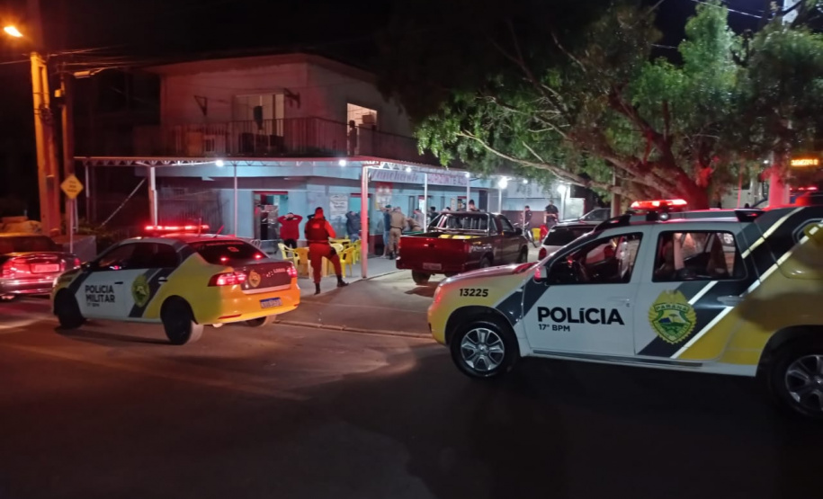 Cinco bares e uma quadra esportiva são abordados pela AIFU, na Região Metropolitana de Curitiba
