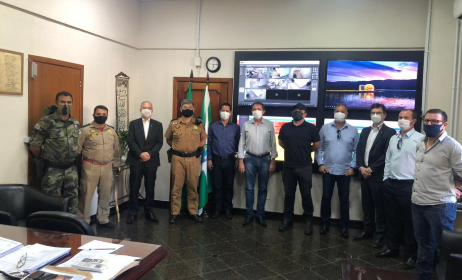 Coronel Marinho participa de reuniões e visita obras em andamento em Foz