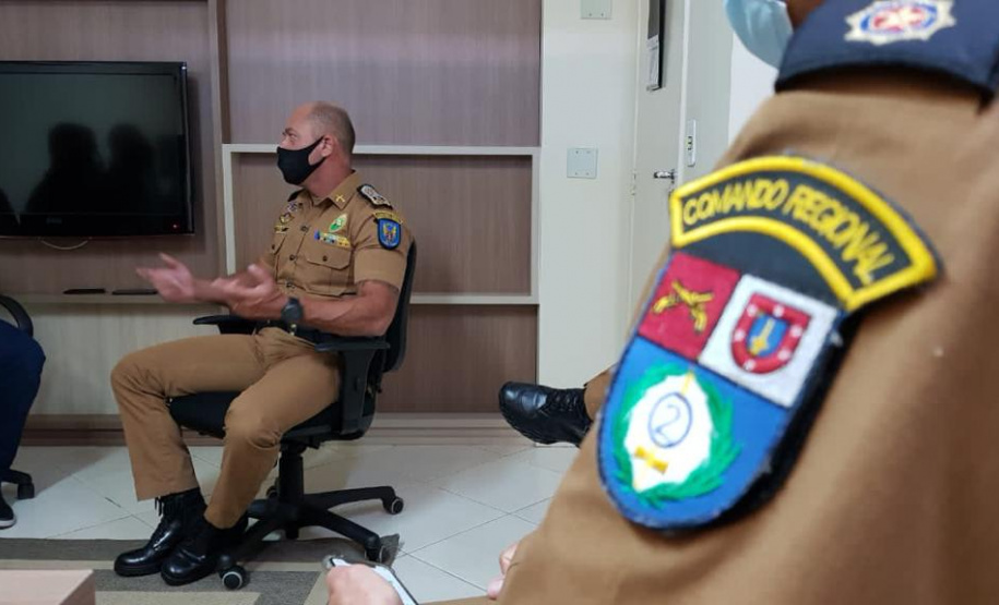 Comandante-Geral da PM preside passagem de comando de unidade de Rolândia e se reúne com autoridades no Norte do PR