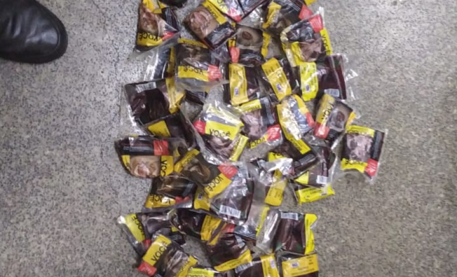 Homem tenta invadir Penitenciaria Estadual de Cruzeiro do Oeste usando escada para entrega de celulares e acaba preso