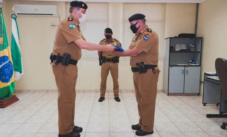 Batalhão da PM de Rolândia (PR) recebe novo Comandante durante rápida solenidadeBatalhão da PM de Rolândia (PR) recebe novo Comandante durante rápida solenidade