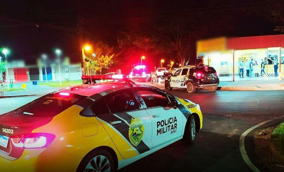 Operação AIFU fiscaliza 20 estabelecimentos comerciais na noite de quarta-feira, em Cianorte