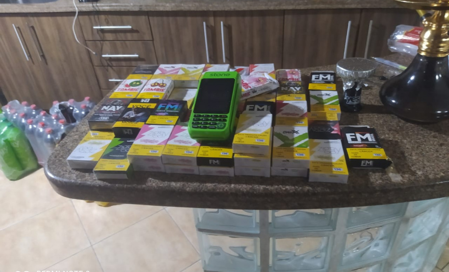 PM encerra festa clandestina com 70 pessoas em Curitiba