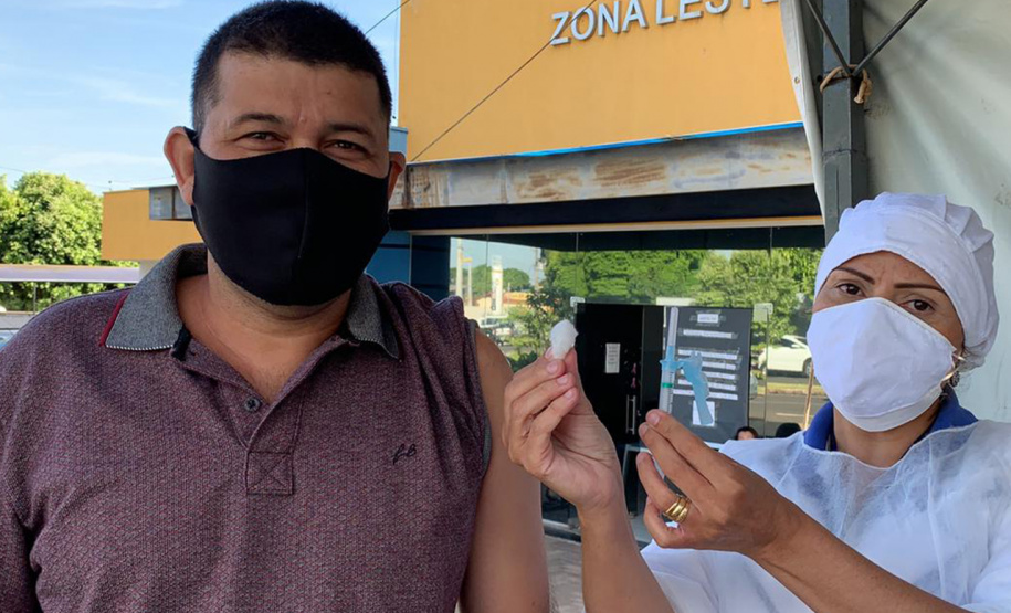 900 profissionais da segurança pública já foram imunizados no Paraná