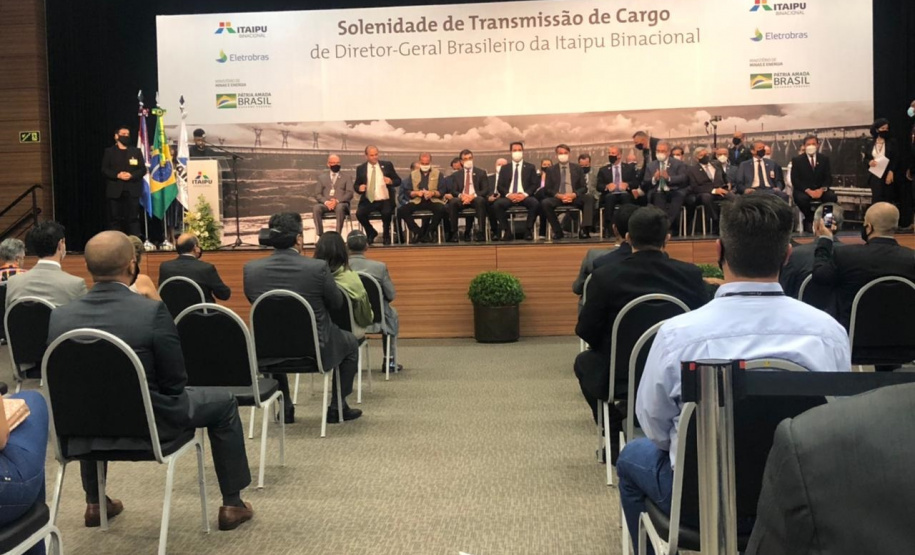 Secretário da Segurança Pública prestigia posse do novo diretor da Itaipu Binacional em Foz do Iguaçu