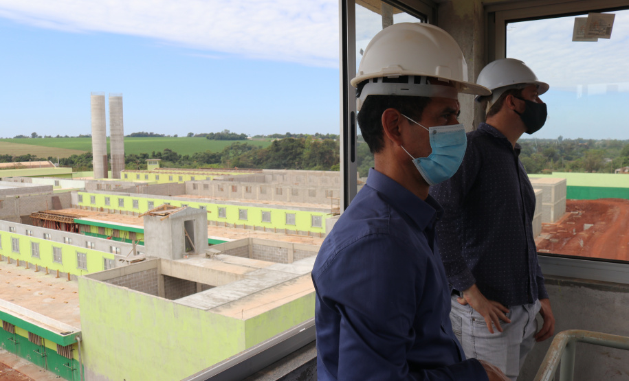 Secretário da Segurança Pública acompanha obras de ampliação da Penitenciária de Foz do Iguaçu I