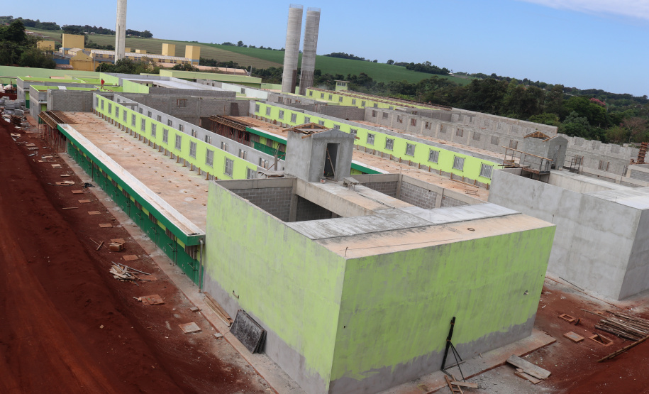 Secretário da Segurança Pública acompanha obras de ampliação da Penitenciária de Foz do Iguaçu I