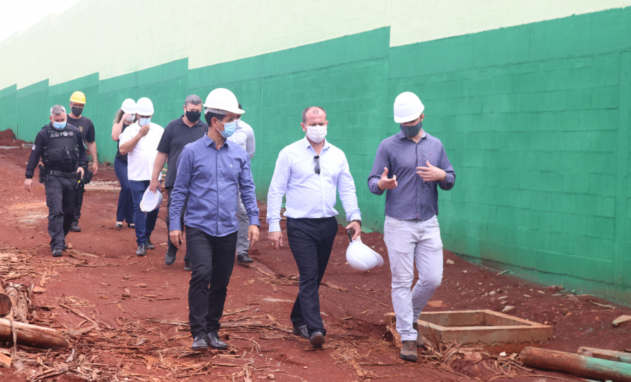 Secretário da Segurança Pública acompanha obras de ampliação da Penitenciária de Foz do Iguaçu I