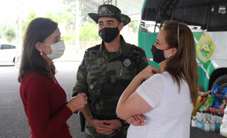 Para marcar aniversário, Polícia Ambiental arrecada 5,6 toneladas de alimentos