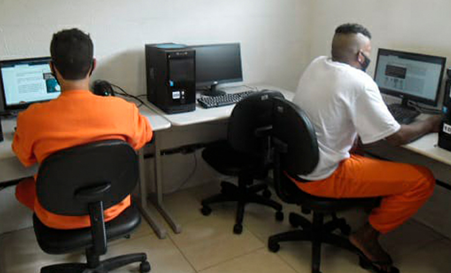 Mesmo com pandemia, 1.074 presos recebem certificados de cursos profissionalizantes